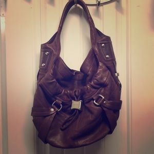 B Makowsky brown leather purse
